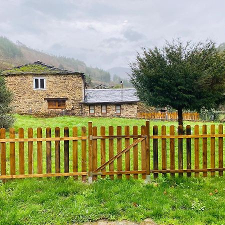 Casas Rurales Tareira En Taramundi Zewnętrze zdjęcie