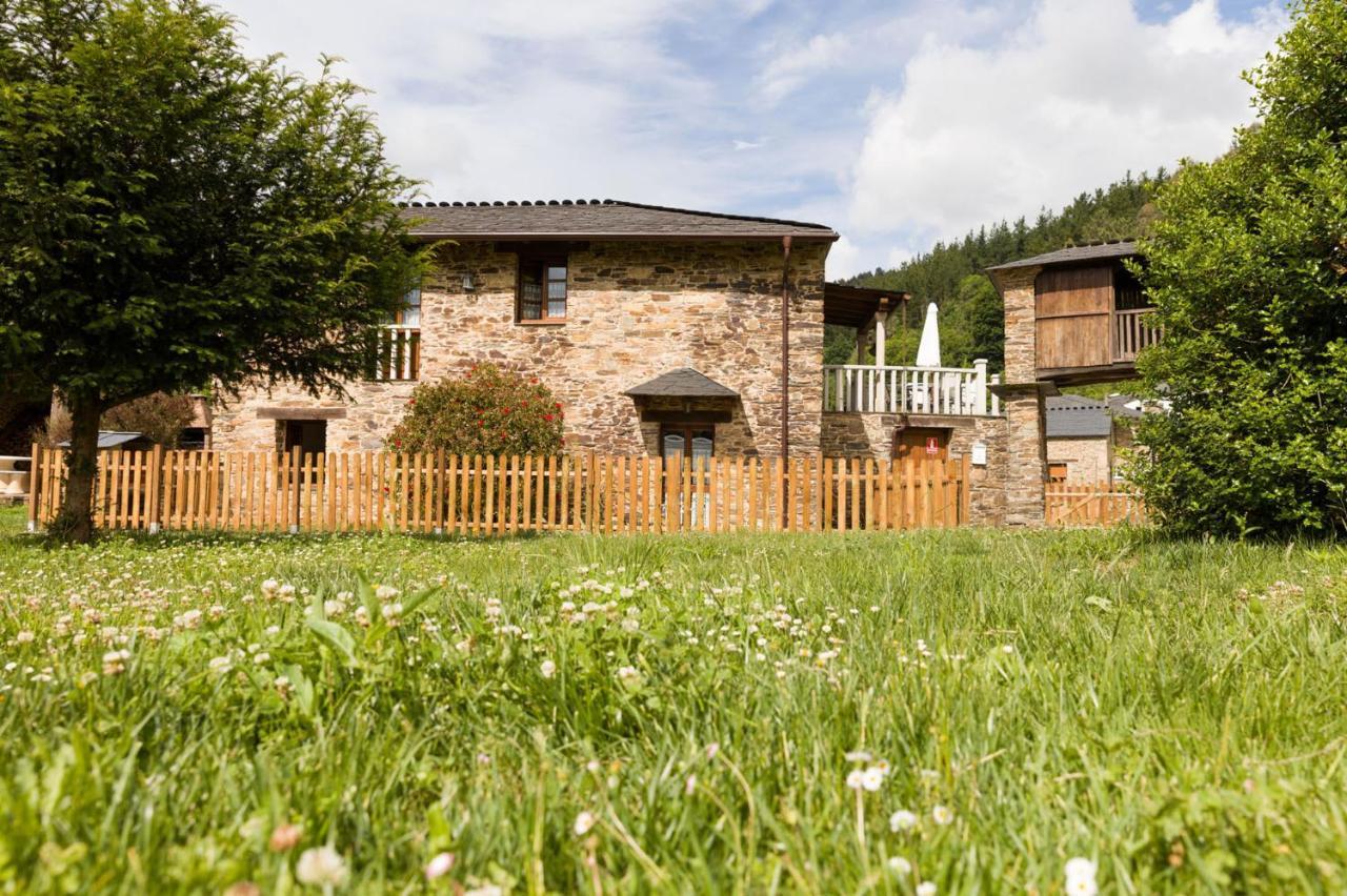 Casas Rurales Tareira En Taramundi Zewnętrze zdjęcie