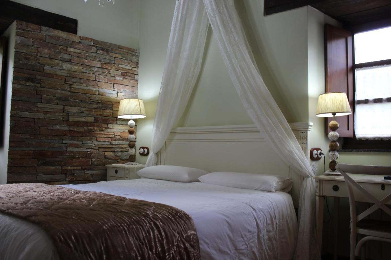 Casas Rurales Tareira En Taramundi Zewnętrze zdjęcie