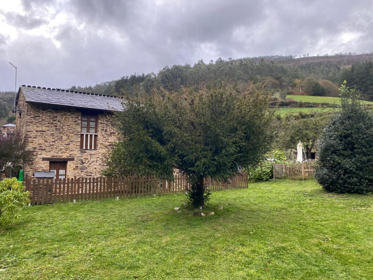 Casas Rurales Tareira En Taramundi Zewnętrze zdjęcie
